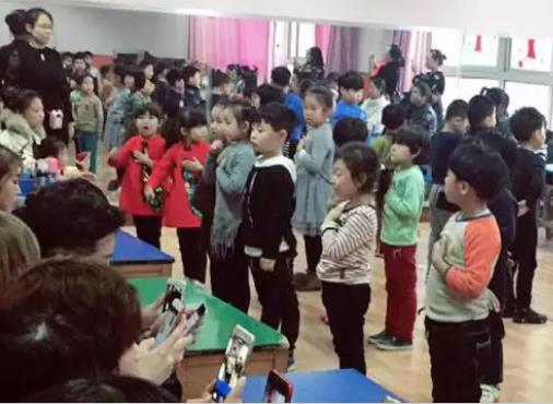 感恩有你——七色光开阳科苑园感恩节活动