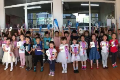 七色光学前班母亲节活动——感恩妈妈