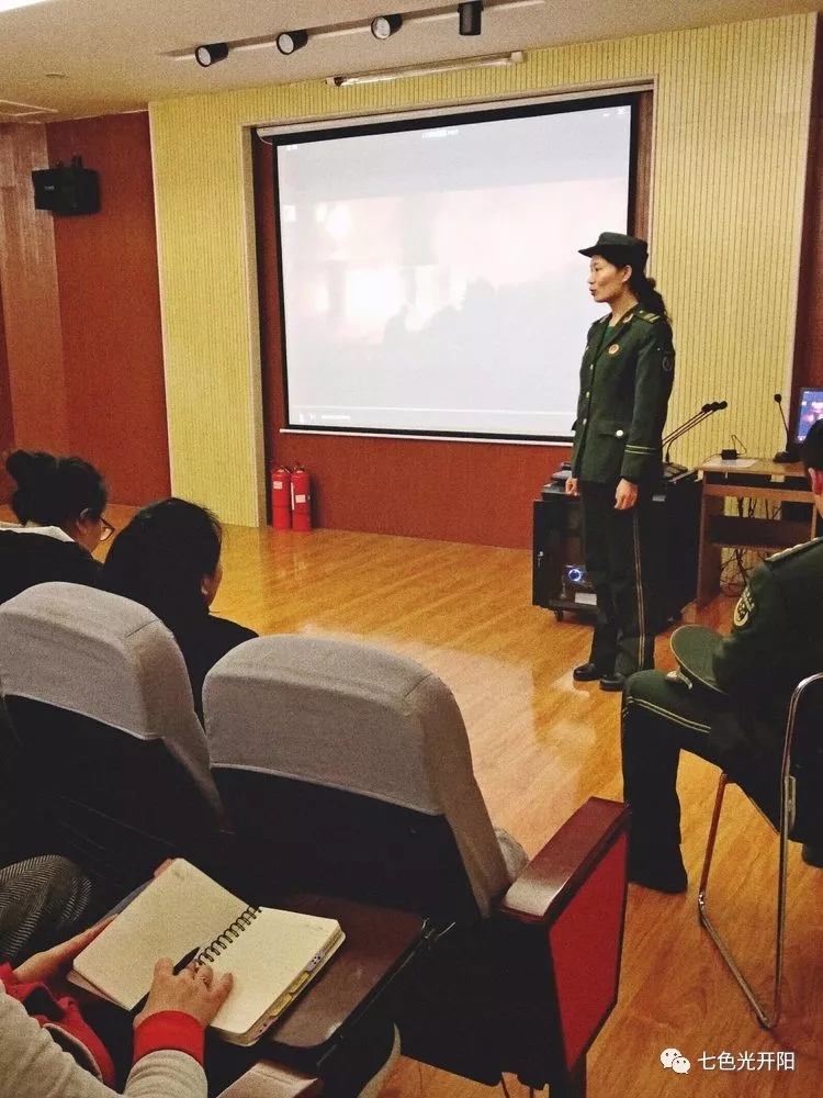 防范于未“燃” ——七色光开阳四季青幼儿园组织消防安全系列活动