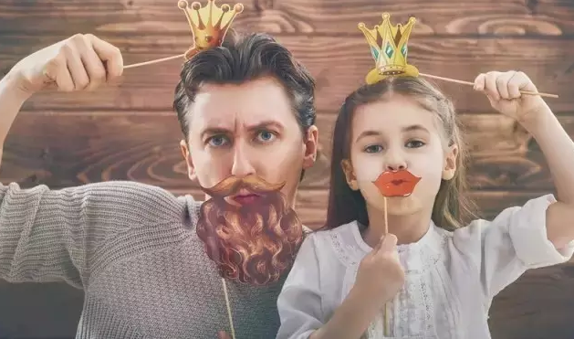 家长舍不得管，老师不敢管，外人不方便管……孩子教育怎么办？